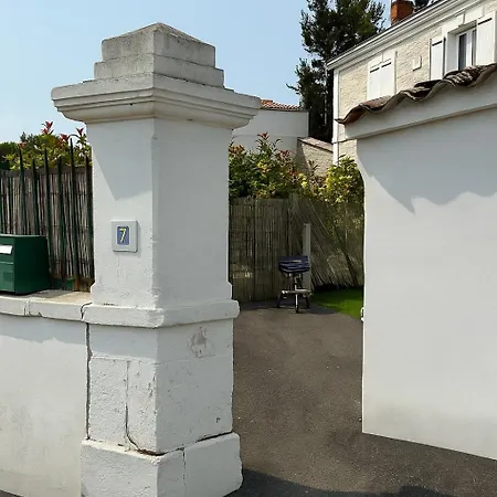 Maison Au Calme Avec Terrasse Privée Casa vacanze Saint-Medard-d'Aunis